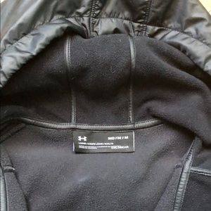 Under Armour Jackets & Coats - Under Armour Lightweight Jacket Black Med like New Under Armour Jackets & Coats - Under Armour Lightweight Jacket Black Med like New